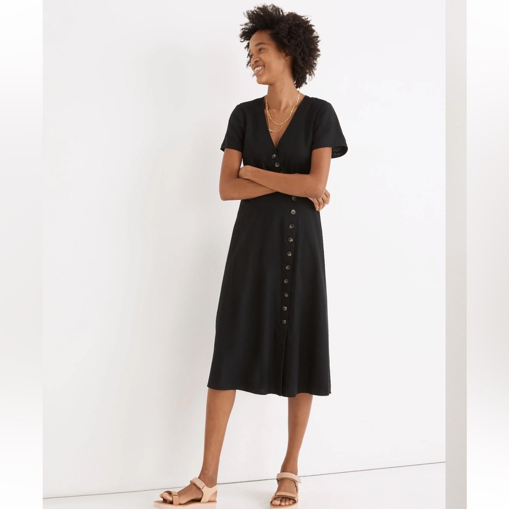 Madewell Linen Blend Black Midi Dress with Button Detail. Size 2. Style AO243